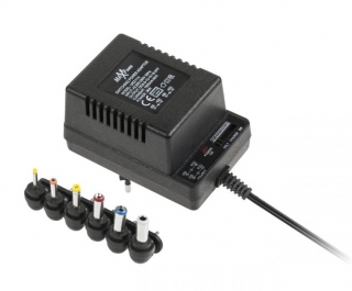 Adaptér univerzálny 1500mAh, 6V-24V